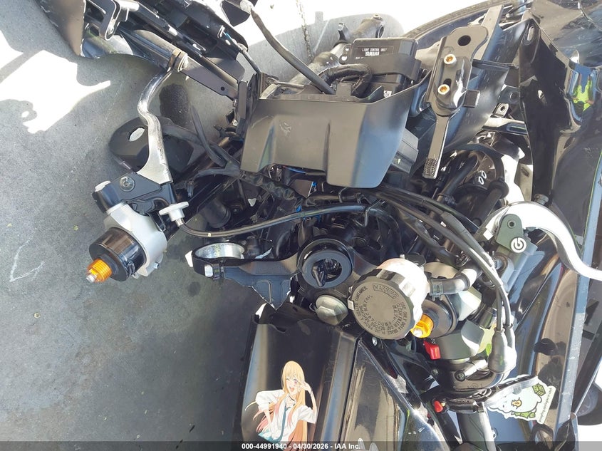 2025 Yamaha Yzf VIN JYARM38Y5SA004139 IAAI salvage auction — ALL OVER, Salvage Title, sold $150 on 2026-07-17 (photo 7)