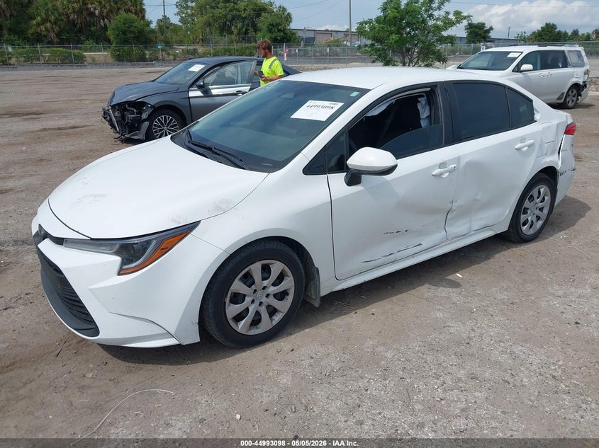 2025 Toyota Corolla VIN 5YFB4MDE2SP298067 IAAI salvage auction — LEFT & RIGHT, Salvage Title, sold $6,475 on 2026-07-16 (photo 2)