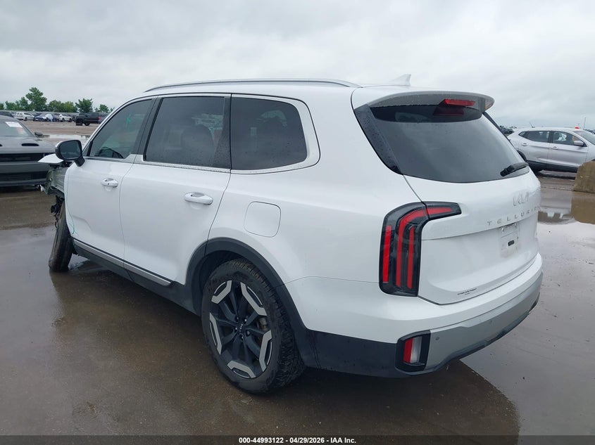 2023 Kia Telluride VIN 5XYP3DGC8PG379721 IAAI salvage auction — RIGHT SIDE, Salvage Title, sold $10,500 on 2026-07-29 (photo 3)