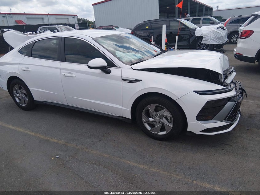 2025 Hyundai Sonata VIN KMHL24JA7SA472727 IAAI salvage auction — FRONT & REAR, Salvage (South Carolina), sold $5,050 on 2026-07-29 (photo 1)