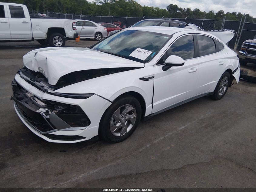 2025 Hyundai Sonata VIN KMHL24JA7SA472727 IAAI salvage auction — FRONT & REAR, Salvage (South Carolina), sold $5,050 on 2026-07-29 (photo 2)