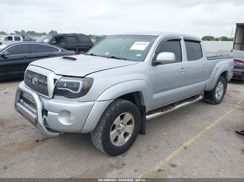 2010 Toyota Tacoma VIN 5TEMU4FN3AZ718885 IAAI salvage auction — RIGHT SIDE, Original (Texas), sold $6,400 on 2026-07-08 (photo 2)