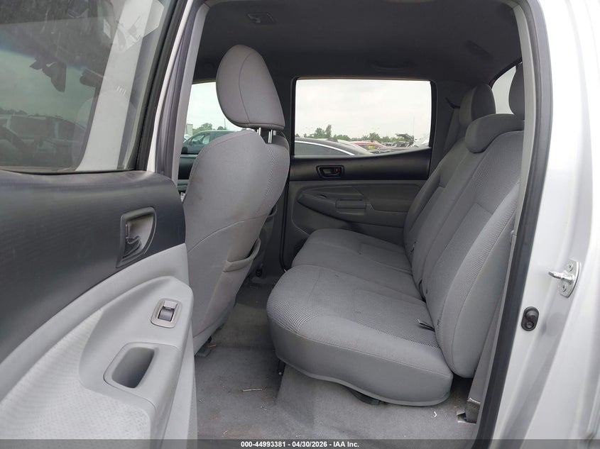 2010 Toyota Tacoma VIN 5TEMU4FN3AZ718885 IAAI salvage auction — RIGHT SIDE, Original (Texas), sold $6,400 on 2026-07-08 (photo 8)