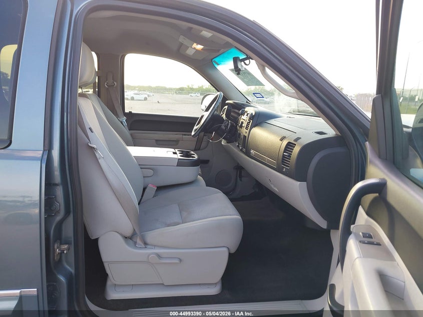 2011 Chevrolet Silverado 1500 VIN 3GCPCSE09BG284950 IAAI salvage auction — FRONT END, Original (Texas), sold $3,250 on 2026-07-10 (photo 5)
