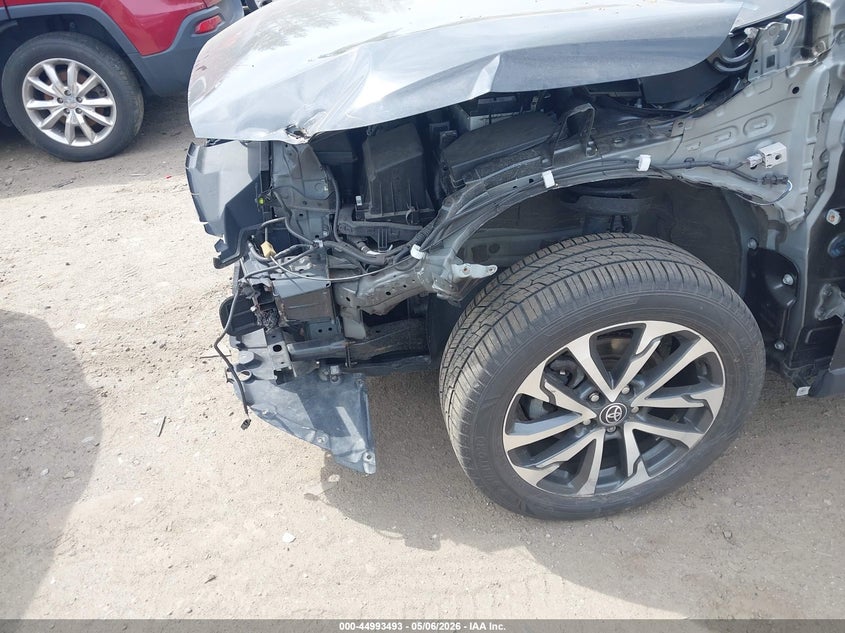 2022 Toyota Corolla cross VIN 7MUEAABG0NV034470 IAAI salvage auction — FRONT END, Salvage (Massachusetts), sold $5,700 on 2026-07-18 (photo 6)