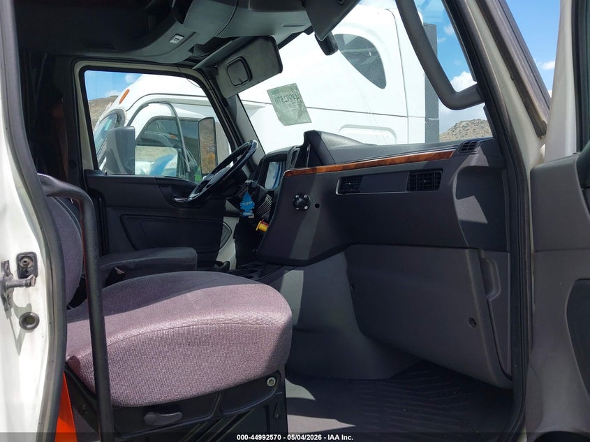 2020 International Lt VIN 3HSDZAPR2LN276197 IAAI salvage auction — UNKNOWN, Clear (California), sold $5,100 on 2026-07-29 (photo 6)