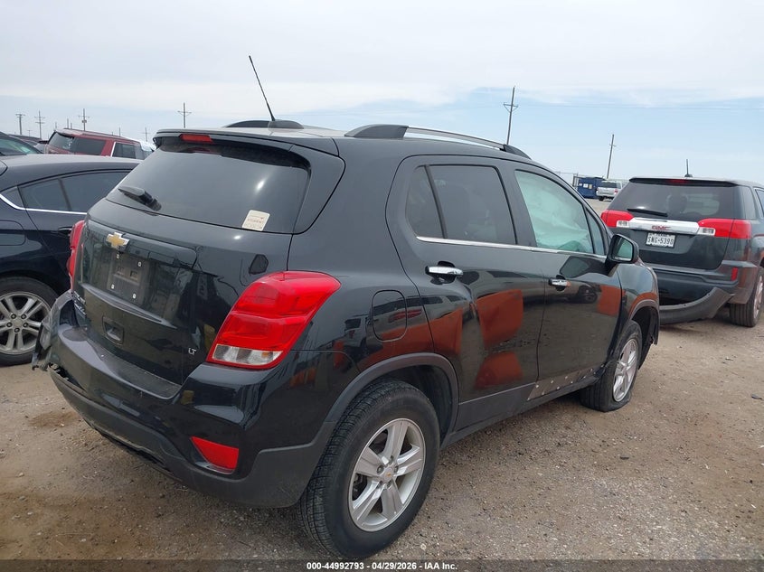 2020 Chevrolet Trax VIN KL7CJPSB9LB007584 IAAI salvage auction — LEFT SIDE, Salvage (Texas), sold $2,300 on 2026-07-14 (photo 4)