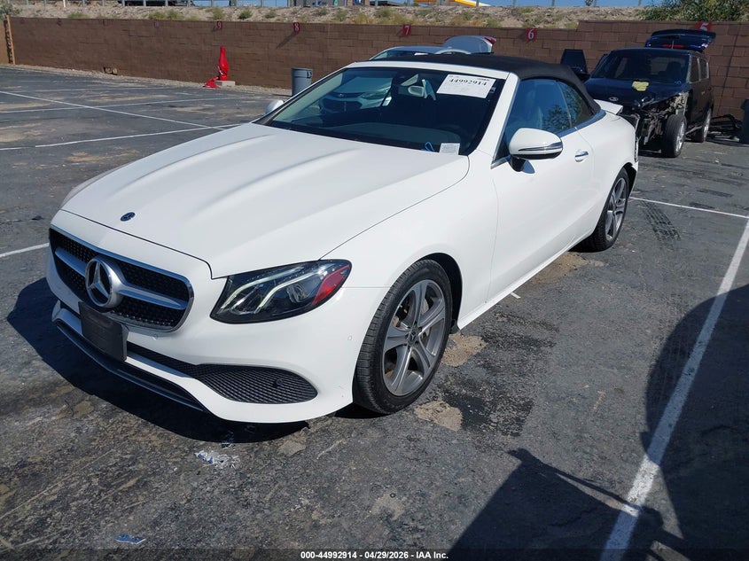 2018 Mercedes-benz E-klasse VIN WDD1K6FB2JF043818 IAAI salvage auction — REAR END, Salvage Title, sold $10,800 on 2026-07-08 (photo 2)