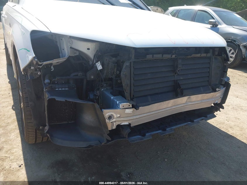 2017 Audi Q7 VIN WA1LAAF72HD010743 IAAI salvage auction — FRONT END, Salvage - 75% Or Less (Maryland), sold $4,950 on 2026-07-07 (photo 6)