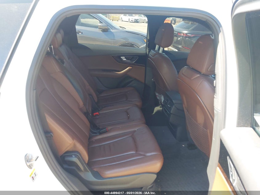 2017 Audi Q7 VIN WA1LAAF72HD010743 IAAI salvage auction — FRONT END, Salvage - 75% Or Less (Maryland), sold $4,950 on 2026-07-07 (photo 8)