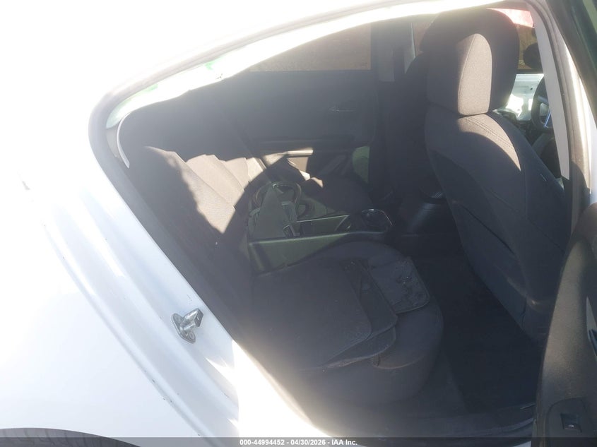2013 Chevrolet Volt VIN 1G1RE6E43DU121409 IAAI salvage auction — NORMAL WEAR, Clear - Dealer Only (California), sold $1,225 on 2026-07-09 (photo 8)