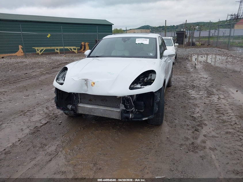 2022 Porsche Macan VIN WP1AA2A59NLB05034 IAAI salvage auction — FRONT END, Salvage (Pennsylvania), sold $13,400 on 2026-07-28 (photo 2)