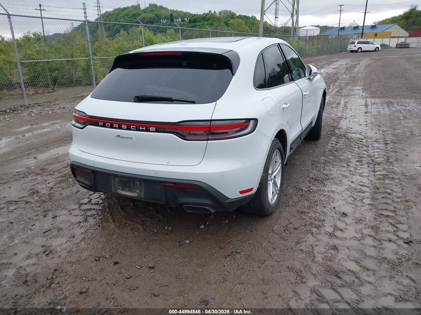 2022 Porsche Macan VIN WP1AA2A59NLB05034 IAAI salvage auction — FRONT END, Salvage (Pennsylvania), sold $13,400 on 2026-07-28 (photo 4)