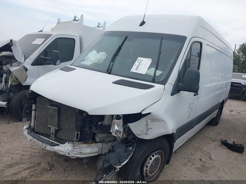 2019 Mercedes-benz Sprinter VIN WD4PF1CD4KP094210 IAAI salvage auction — FRONT END, Rebuildable (Florida), sold $1,500 on 2026-07-22 (photo 2)