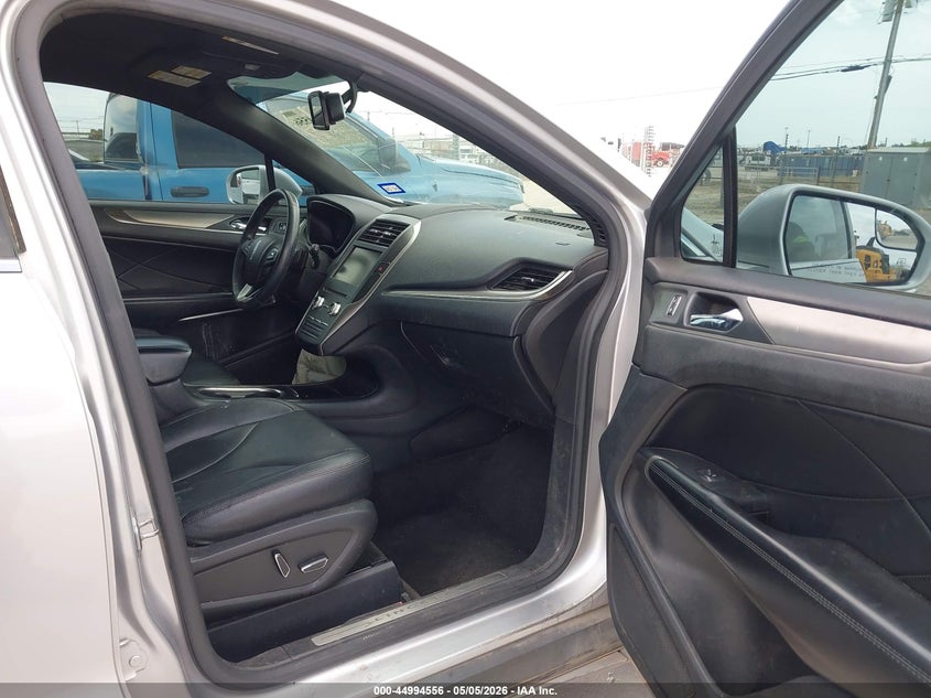 2015 Lincoln Mkc VIN 5LMCJ1A97FUJ32597 IAAI salvage auction — RIGHT FRONT, Original (Texas), sold $1,100 on 2026-07-09 (photo 5)