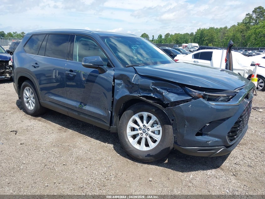 2025 Toyota Highlander VIN 5TDAAAA53SS029252 IAAI salvage auction — FRONT END, Clear (South Carolina), sold $26,000 on 2026-07-29 (photo 1)
