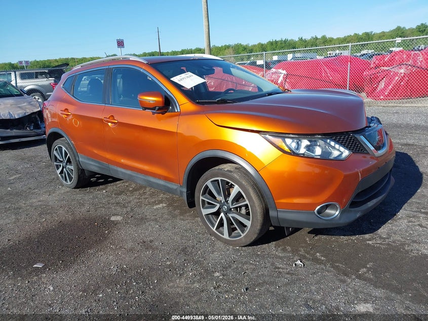 2017 Nissan Rogue VIN JN1BJ1CRXHW136637 IAAI salvage auction — FRONT END, Salvage - Greater Than 75% (Maryland), sold $1,550 on 2026-07-20 (photo 1)