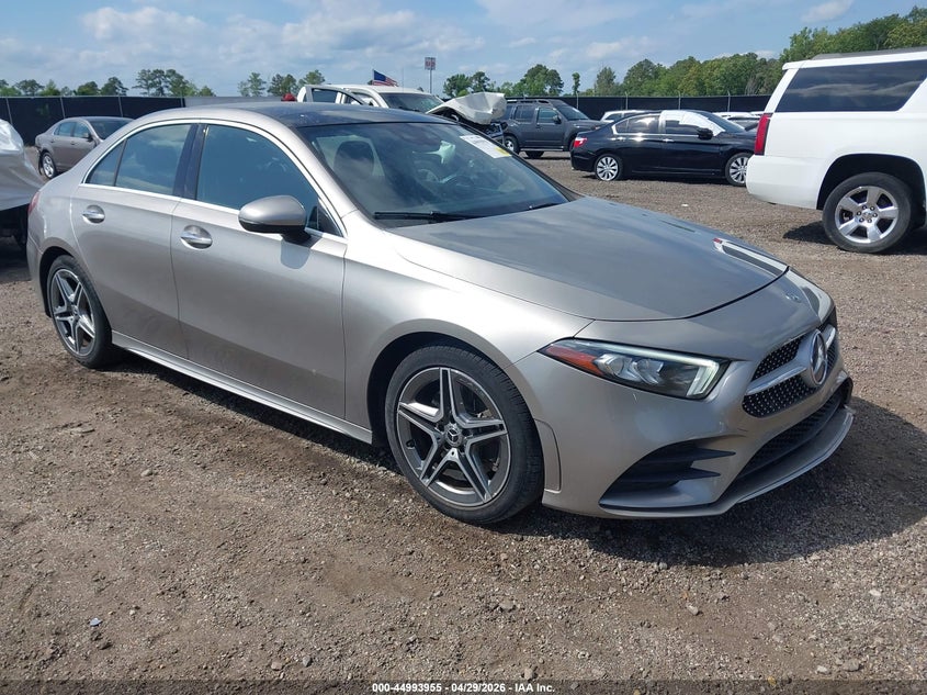 2019 Mercedes-benz A-klasse VIN WDD3G4EB0KW005232 — IAAI salvage auction photo