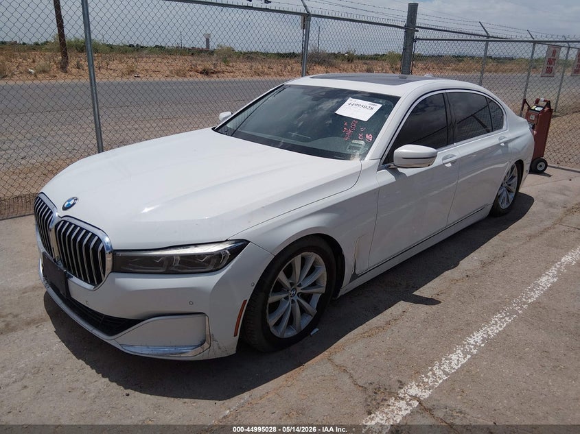 2020 BMW 7er VIN WBA7T4C03LGF97505 IAAI salvage auction — RIGHT FRONT, Original (Texas), sold $11,000 on 2026-07-22 (photo 2)