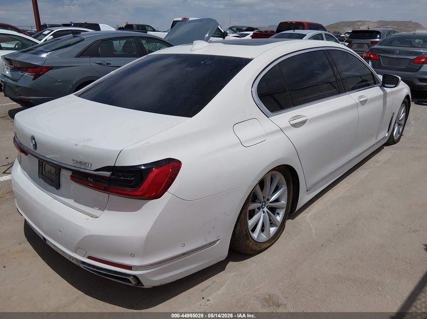 2020 BMW 7er VIN WBA7T4C03LGF97505 IAAI salvage auction — RIGHT FRONT, Original (Texas), sold $11,000 on 2026-07-22 (photo 4)
