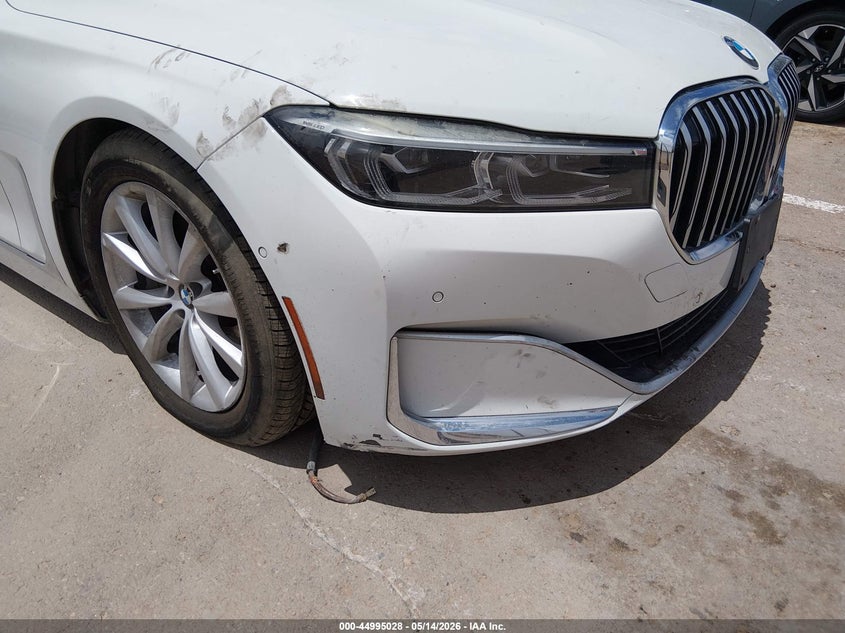 2020 BMW 7er VIN WBA7T4C03LGF97505 IAAI salvage auction — RIGHT FRONT, Original (Texas), sold $11,000 on 2026-07-22 (photo 6)