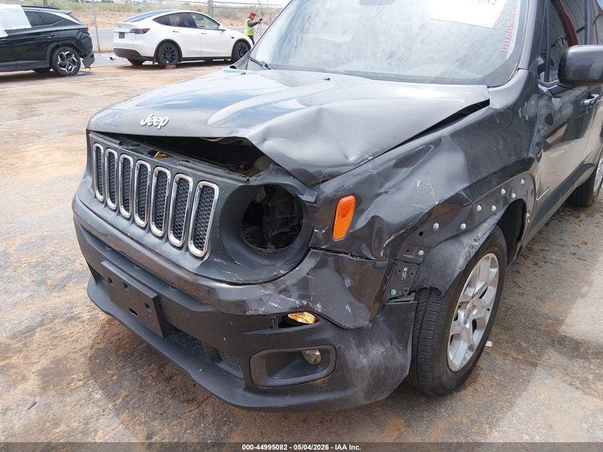 2017 Jeep Renegade VIN ZACCJABB5HPE58590 IAAI salvage auction — LEFT FRONT, Salvage (Texas), sold $2,125 on 2026-07-15 (photo 6)