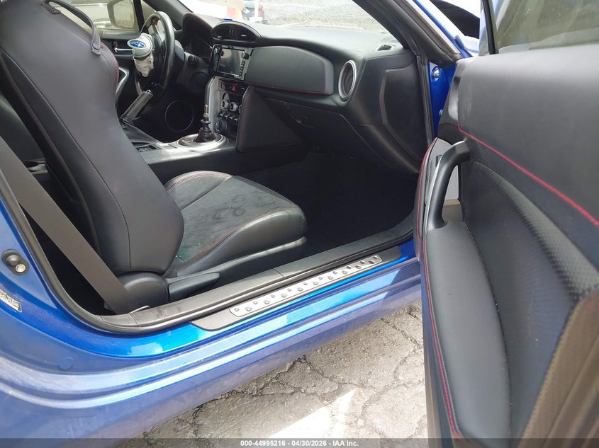 2020 Subaru Brz VIN JF1ZCAC14L9702675 IAAI salvage auction — FRONT & REAR, Salvage (Texas), sold $3,600 on 2026-07-13 (photo 5)