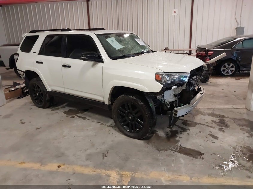2019 Toyota 4runner VIN JTEZU5JR2K5192531 IAAI salvage auction — FRONT END, Wait Title, sold $11,500 on 2026-07-29 (photo 1)