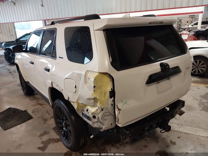 2019 Toyota 4runner VIN JTEZU5JR2K5192531 IAAI salvage auction — FRONT END, Wait Title, sold $11,500 on 2026-07-29 (photo 3)