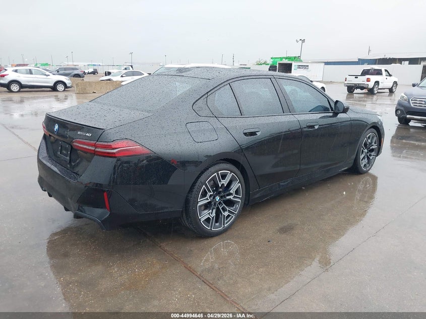 2025 BMW I5 VIN WBY33FK01SCT72824 IAAI salvage auction — SIDE, Original (Texas), sold $20,900 on 2026-07-29 (photo 4)