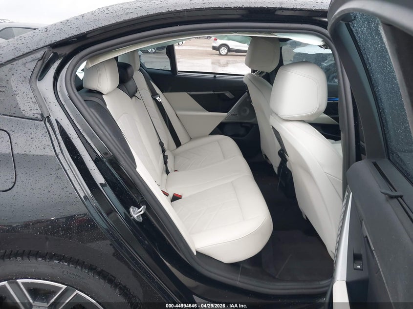 2025 BMW I5 VIN WBY33FK01SCT72824 IAAI salvage auction — SIDE, Original (Texas), sold $20,900 on 2026-07-29 (photo 8)