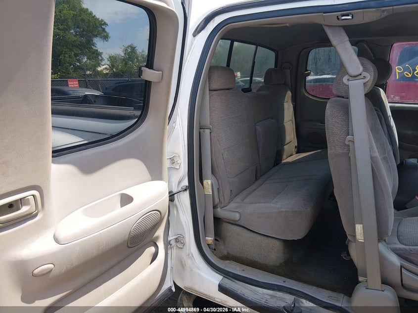 2004 Toyota Tundra VIN 5TBBT48154S442871 IAAI salvage auction — FRONT END, Salvage (Missouri), sold $1,300 on 2026-07-08 (photo 8)