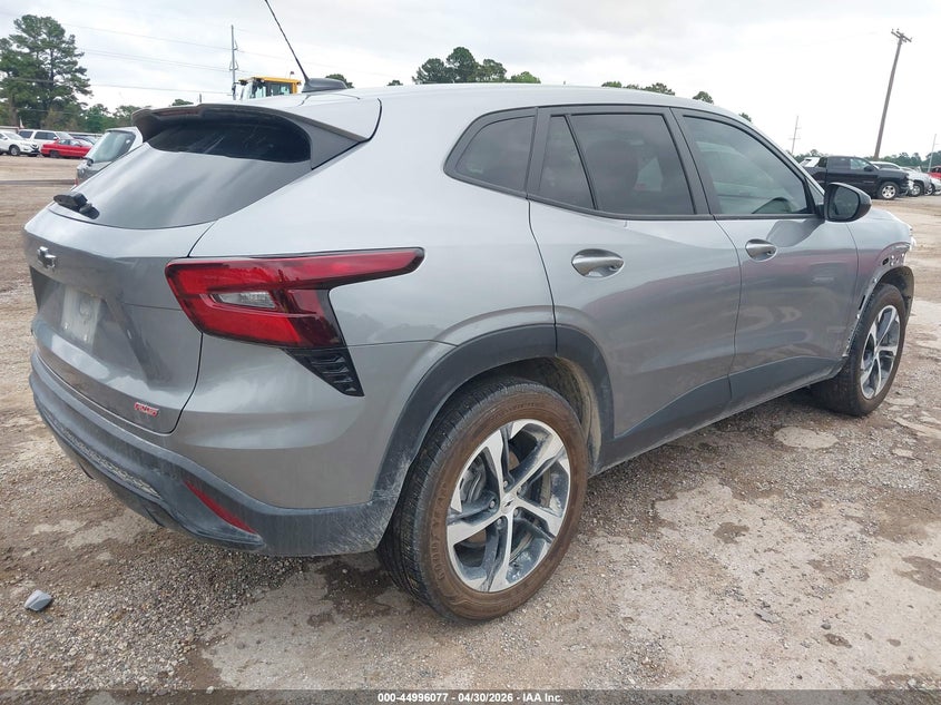 2025 Chevrolet Trax VIN KL77LGEP1SC289859 IAAI salvage auction — LEFT SIDE, Original (Texas), sold $7,500 on 2026-07-09 (photo 4)
