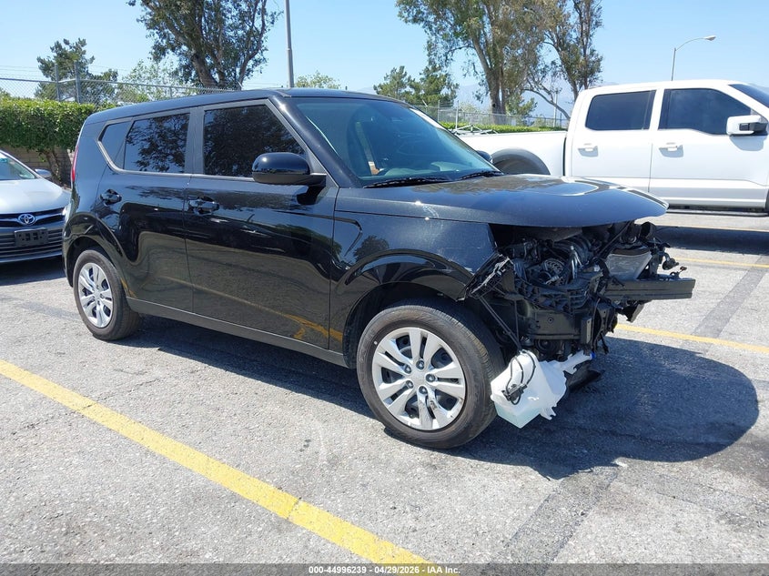 2025 Kia Soul VIN KNDJ23AUXS7947882 IAAI salvage auction — FRONT END, Salvage (California), sold $2,900 on 2026-08-01 (photo 1)