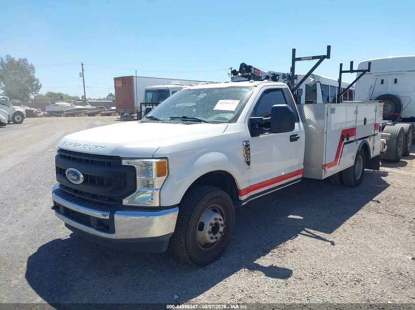 2021 Ford F-350 VIN 1FDRF3G61MEE17505 IAAI salvage auction — NORMAL WEAR, Clear (Arizona), sold $9,900 on 2026-07-29 (photo 2)