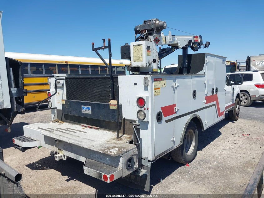 2021 Ford F-350 VIN 1FDRF3G61MEE17505 IAAI salvage auction — NORMAL WEAR, Clear (Arizona), sold $9,900 on 2026-07-29 (photo 4)
