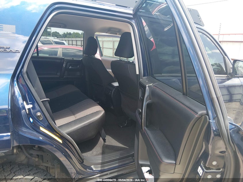 2020 Toyota 4runner VIN JTEBU5JR4L5740077 IAAI salvage auction — FRONT END, Original (Texas), sold $17,700 on 2026-07-15 (photo 8)