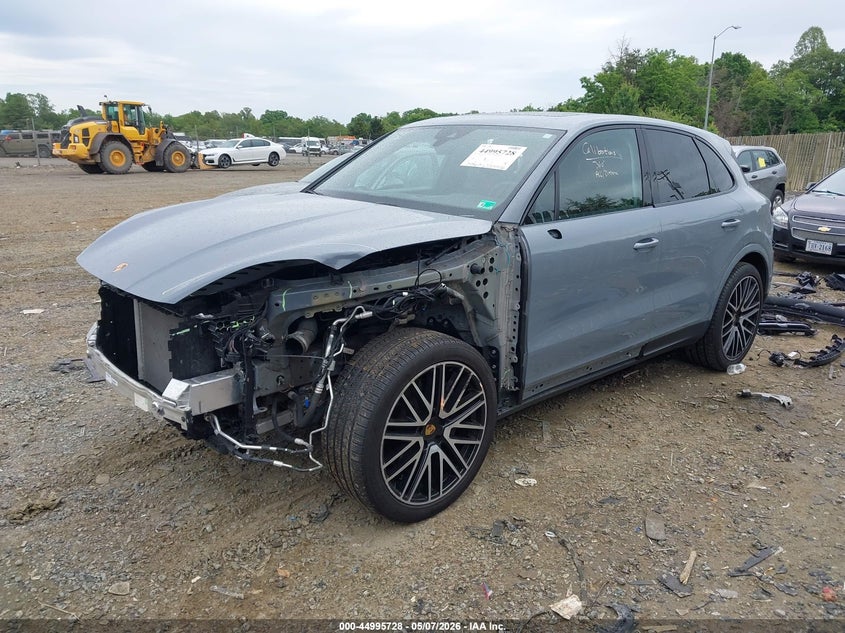 2024 Porsche Cayenne VIN WP1AA2AY9RDA11584 IAAI salvage auction — FRONT END, Salvage (Virginia), sold $27,750 on 2026-07-30 (photo 2)