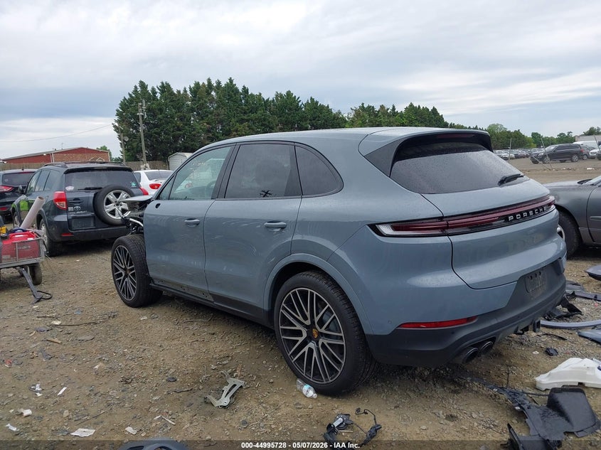 2024 Porsche Cayenne VIN WP1AA2AY9RDA11584 IAAI salvage auction — FRONT END, Salvage (Virginia), sold $27,750 on 2026-07-30 (photo 3)