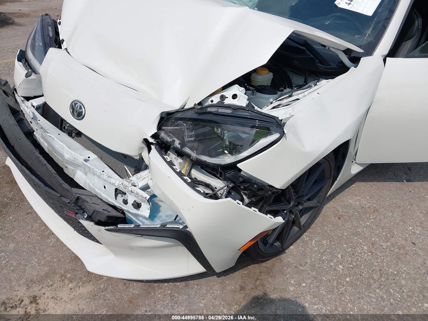 2026 Toyota Gr 86 VIN JF1ZNBE18T8075112 IAAI salvage auction — FRONT END, Salvage (Texas), sold $3,850 on 2026-07-22 (photo 6)