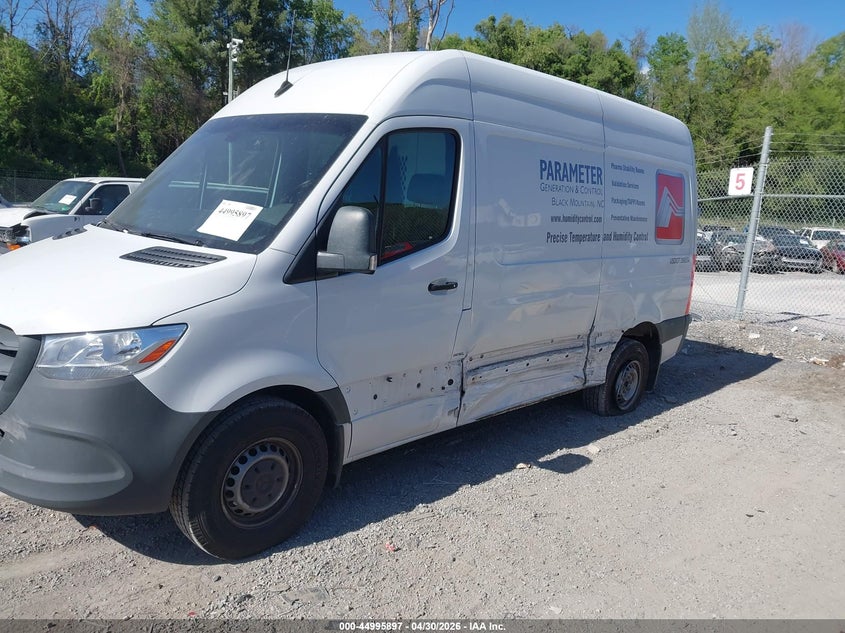 2023 Mercedes-benz Sprinter VIN W1Y4NBHY6PT131978 IAAI salvage auction — LEFT SIDE, Salvage (Virginia), sold $8,600 on 2026-07-21 (photo 2)