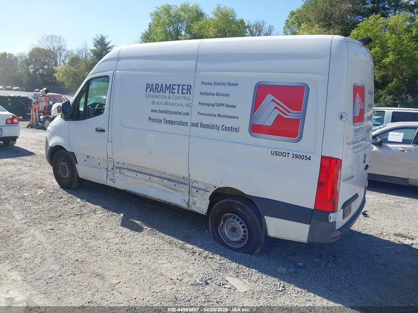 2023 Mercedes-benz Sprinter VIN W1Y4NBHY6PT131978 IAAI salvage auction — LEFT SIDE, Salvage (Virginia), sold $8,600 on 2026-07-21 (photo 3)