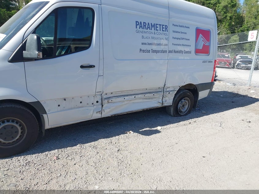 2023 Mercedes-benz Sprinter VIN W1Y4NBHY6PT131978 IAAI salvage auction — LEFT SIDE, Salvage (Virginia), sold $8,600 on 2026-07-21 (photo 6)