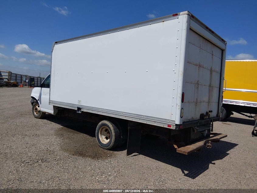 2005 Gmc VIN 1GDJG31V651908350 IAAI salvage auction — FRONT END, Prior Salvage (Minnesota), sold $350 on 2026-08-01 (photo 3)
