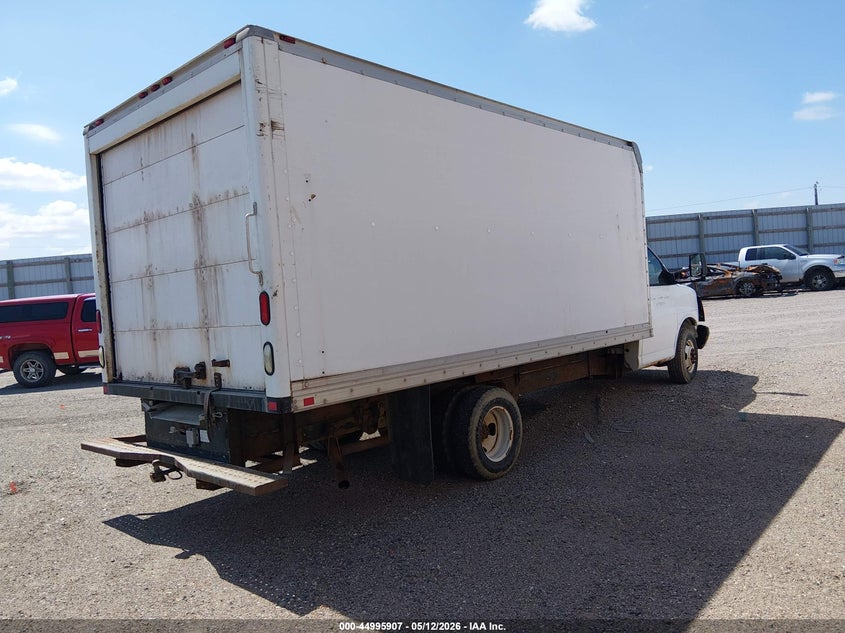 2005 Gmc VIN 1GDJG31V651908350 IAAI salvage auction — FRONT END, Prior Salvage (Minnesota), sold $350 on 2026-08-01 (photo 4)