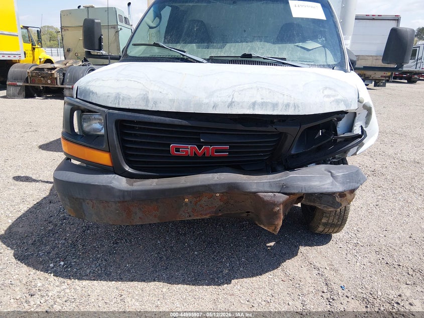 2005 Gmc VIN 1GDJG31V651908350 IAAI salvage auction — FRONT END, Prior Salvage (Minnesota), sold $350 on 2026-08-01 (photo 6)