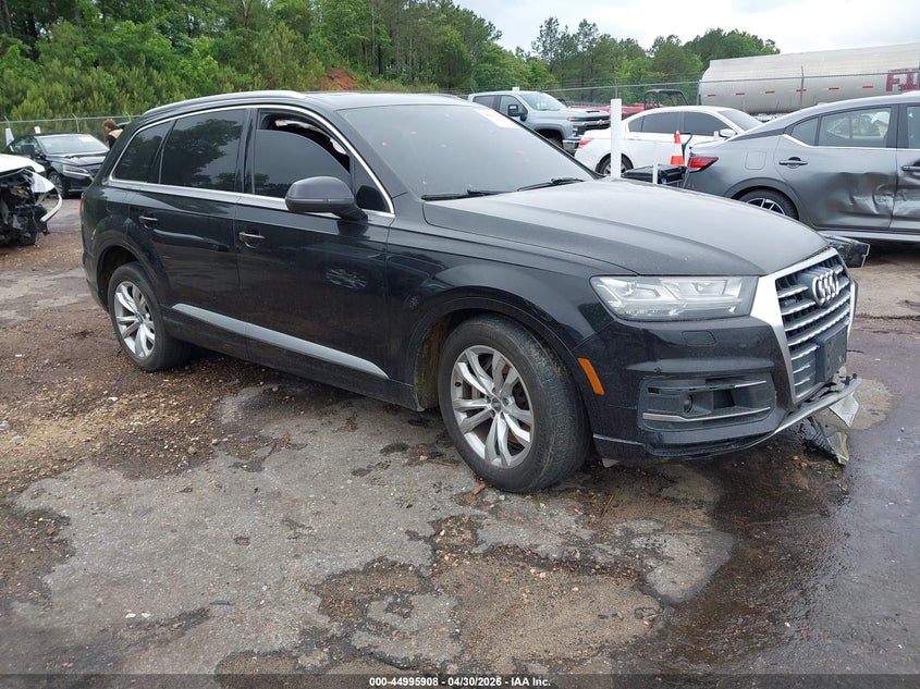 2017 Audi Q7 VIN WA1LAAF7XHD016337 IAAI salvage auction — FRONT END, Salvage (Mississippi), sold $2,150 on 2026-07-29 (photo 1)