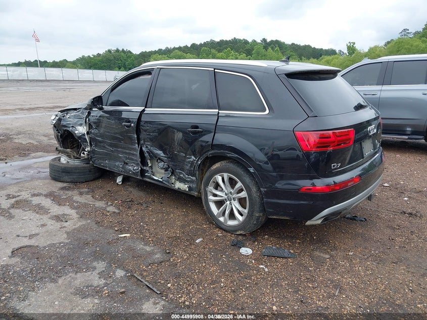 2017 Audi Q7 VIN WA1LAAF7XHD016337 IAAI salvage auction — FRONT END, Salvage (Mississippi), sold $2,150 on 2026-07-29 (photo 3)