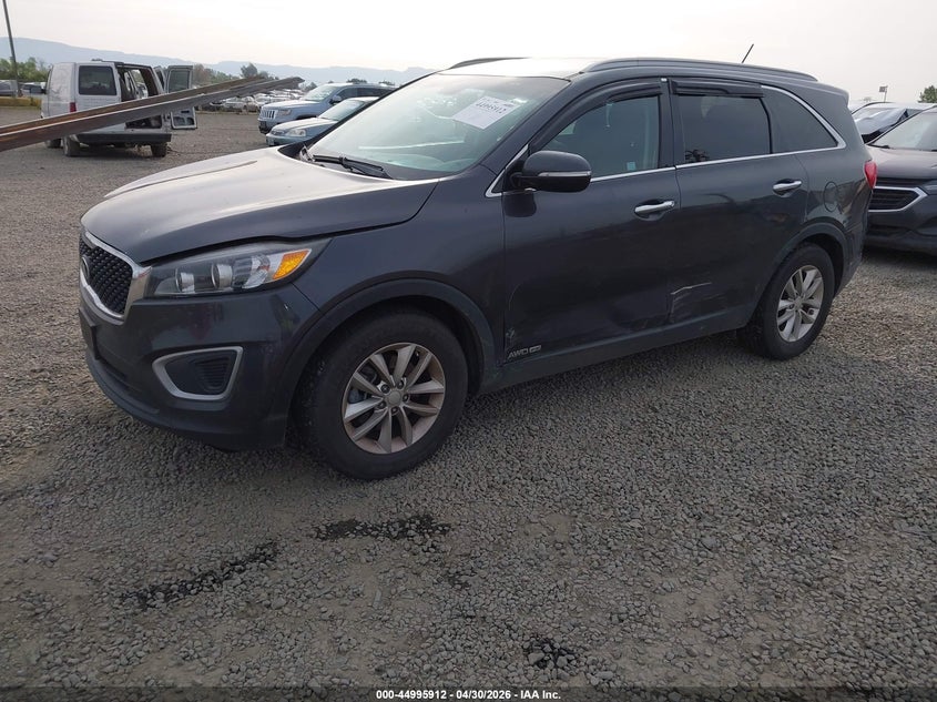 2017 Kia Sorento VIN 5XYPGDA53HG332595 IAAI salvage auction — LEFT SIDE, Salvage (Oregon), sold $2,800 on 2026-07-13 (photo 2)