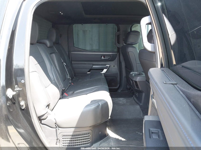 2023 Toyota Tundra VIN 5TFNC5DB9PX039211 IAAI salvage auction — RIGHT FRONT, Salvage Title, sold $22,625 on 2026-07-15 (photo 8)
